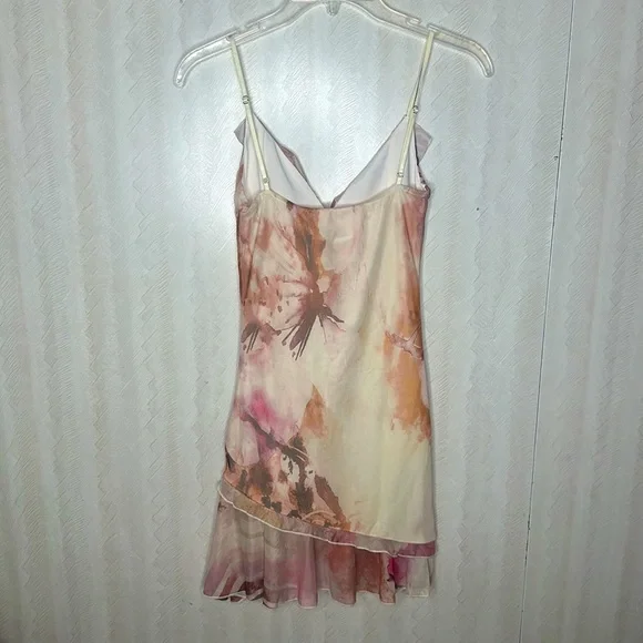 🔥 TIGER MIST CARLY mini Dress SIZE XS Pink and cream - Picture 9 of 9